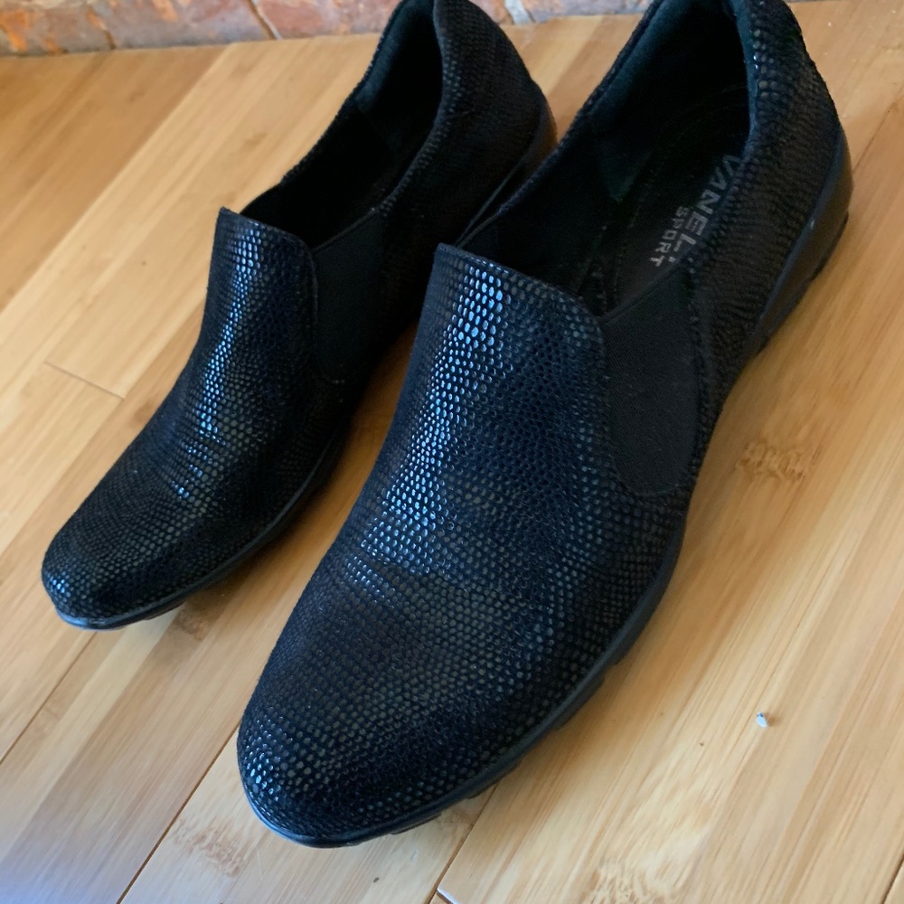 Vaneli Sport Black Textured Shoes- Free Shipping